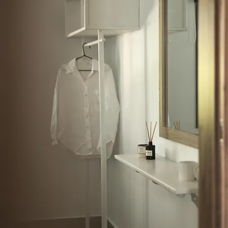 Binios - Private Pool, Walking Distance From The