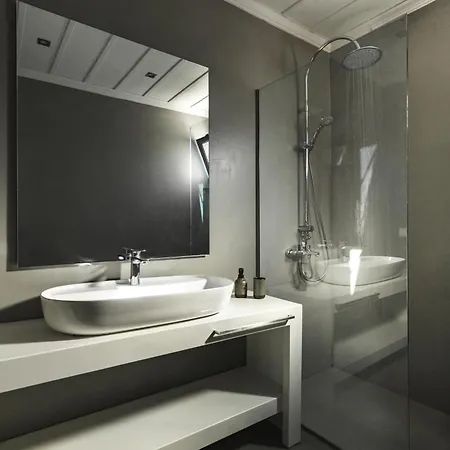 Binios - Private Pool, Walking Distance From The Ferienhaus *