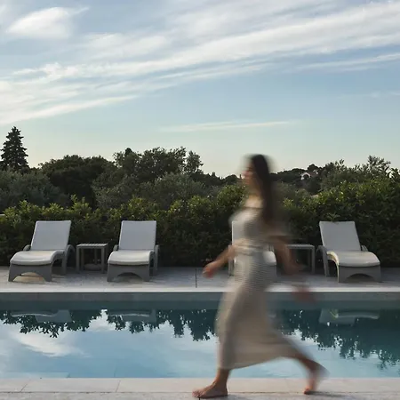 Binios - Private Pool, Walking Distance From The Holiday home *
