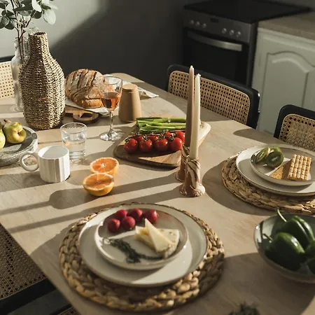 Binios - Private Pool, Walking Distance From The *