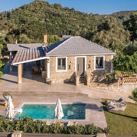 Vakantiehuis Binios - Private Pool, Walking Distance From The Vasilikí