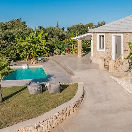 Vakantiehuis Binios - Private Pool, Walking Distance From The Vasilikí