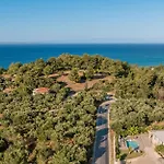 Binios - Private Pool, Walking Distance From The Nyaraló
