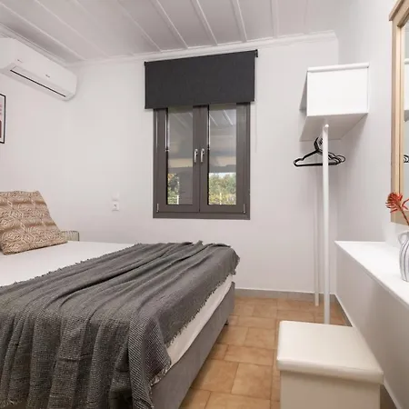 Binios - Private Pool, Walking Distance From The Σπίτι διακοπών *