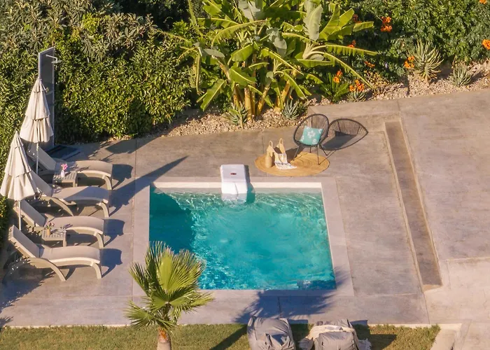 Binios - Private Pool, Walking Distance From The Σπίτι διακοπών *